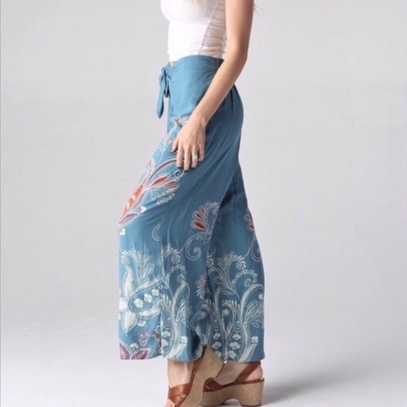 <LAST>Boho Wide Leg Floral Pants by Angie - Picture 3 of 4